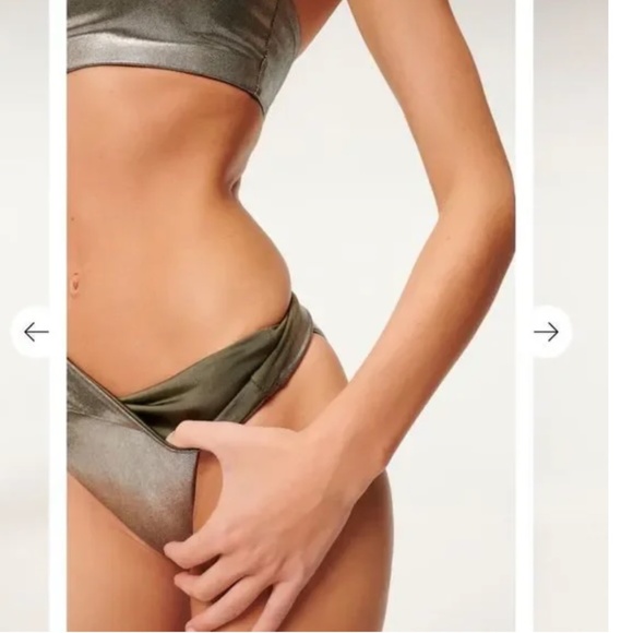 Good American Swim | Goodamerican Metallic Better Reversible Bikini Bottoms | Co - Picture 2 of 6